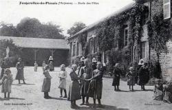 l-ecole-des-filles-a-l-hospice-avant-1905.jpg